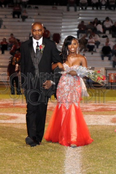 LHS Homecoming 1136.JPG - SCRIVENER 300s #1